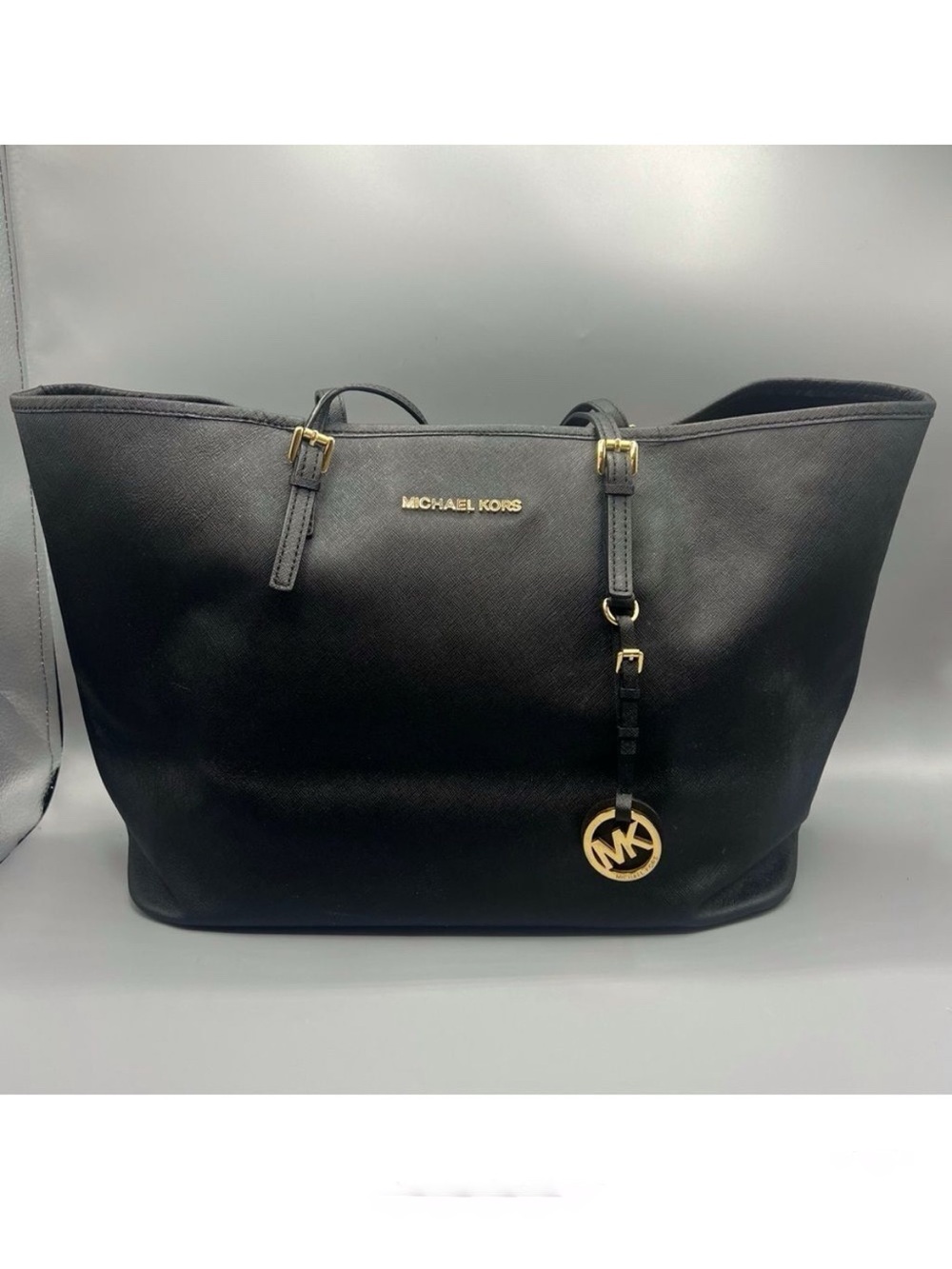 Michael Michael Kors Jet Set Saffiano Leather Large Black Tote